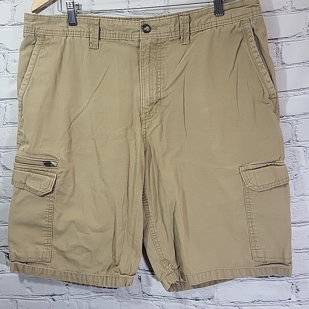 Eddie Bauer Men's Cargo Shorts Ripstop 38 Tan Khaki Classic Fit‎ Hiking Outdoor